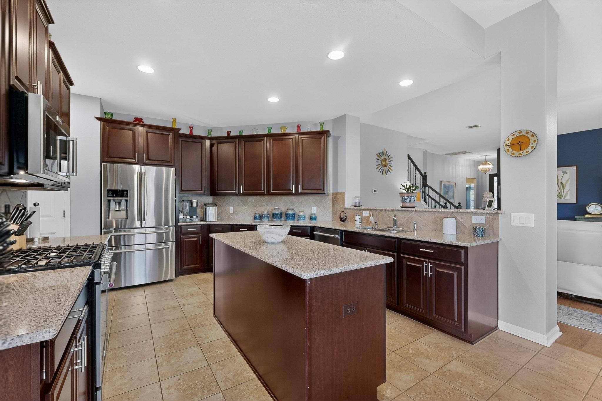 296 Still Hollow Crk, Buda, TX 78610