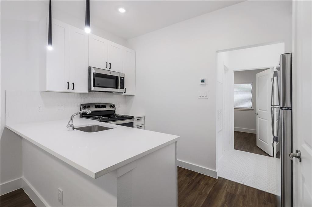 908 Poplar St # 105, Austin, TX 78705