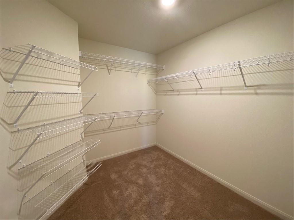 401 Hyacinth Way, Jarrell, TX 76537