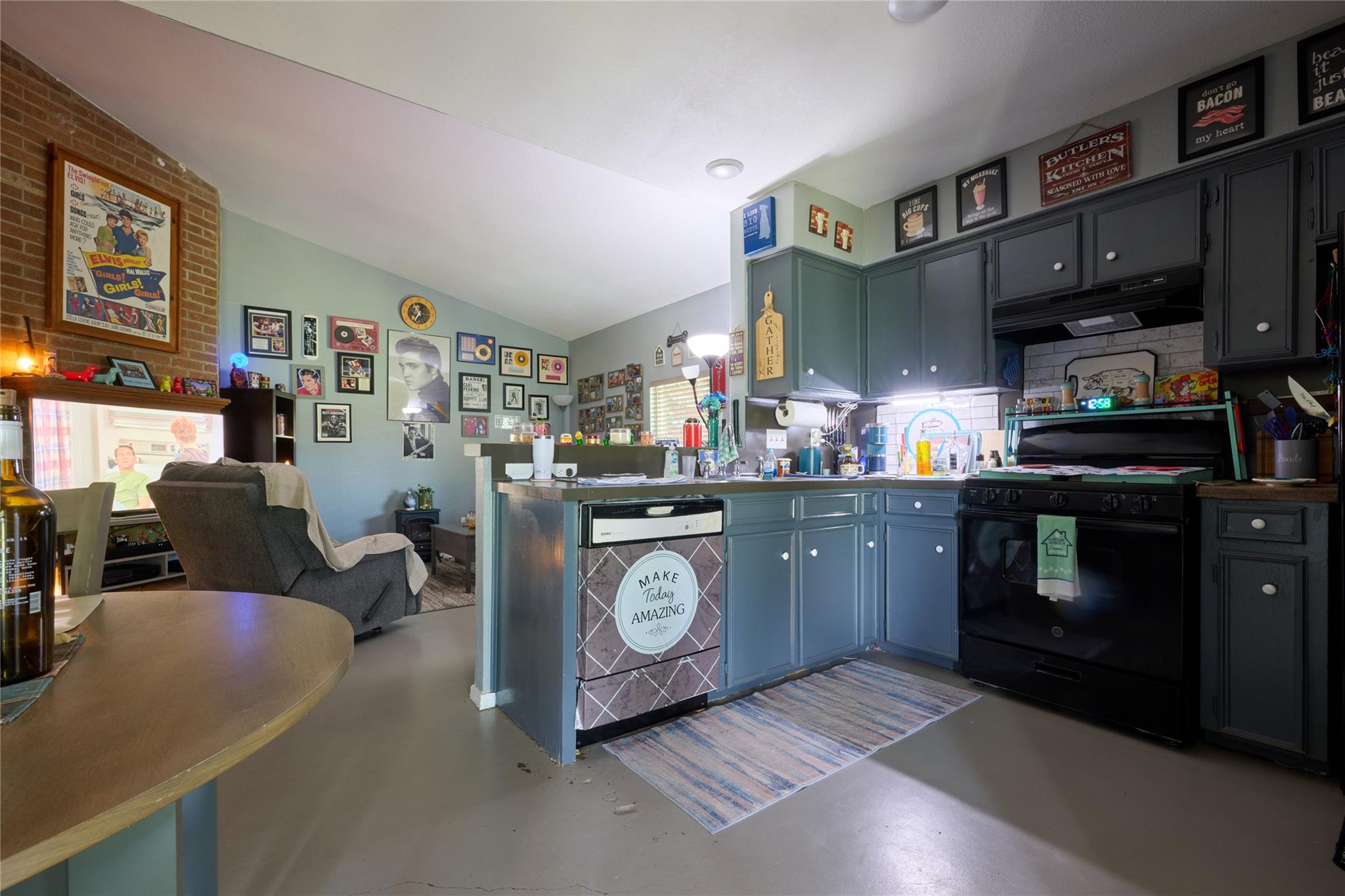 2003 Old West Pl, Round Rock, TX 78681