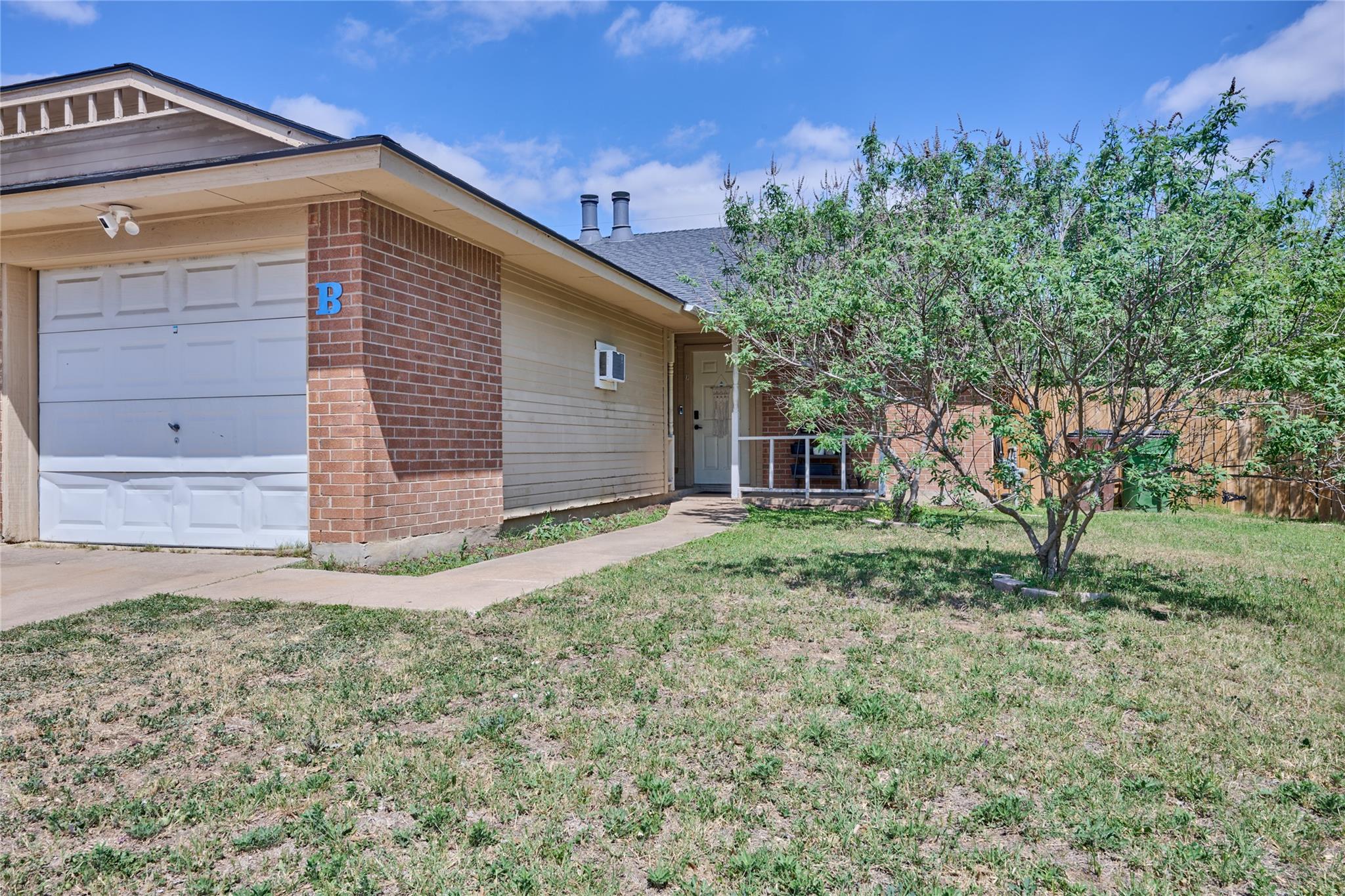 2003 Old West Pl, Round Rock, TX 78681