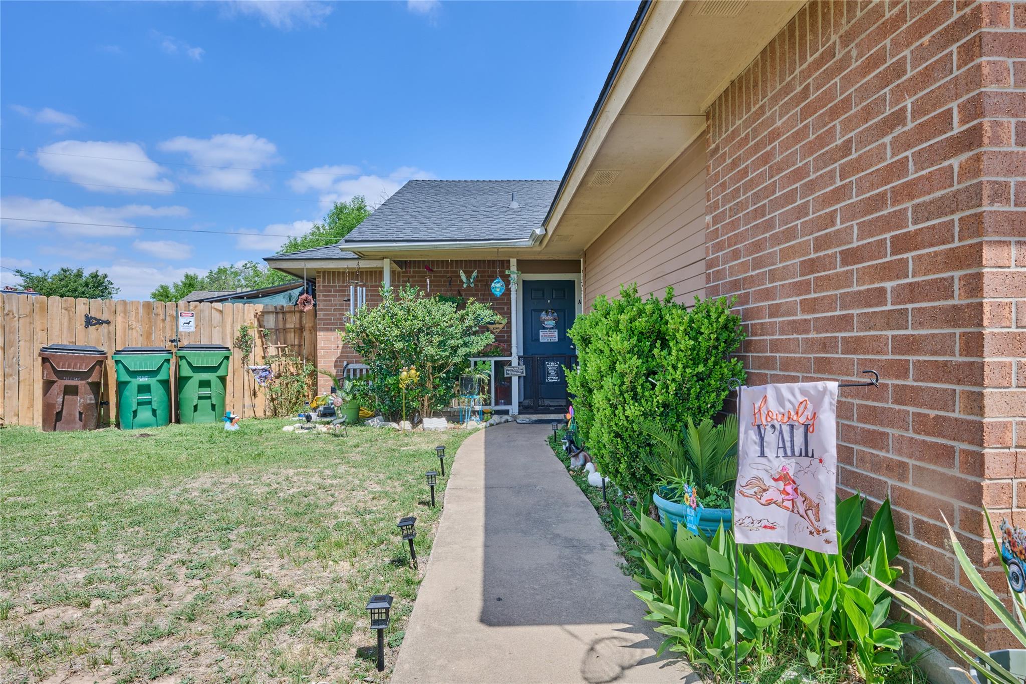 2003 Old West Pl, Round Rock, TX 78681