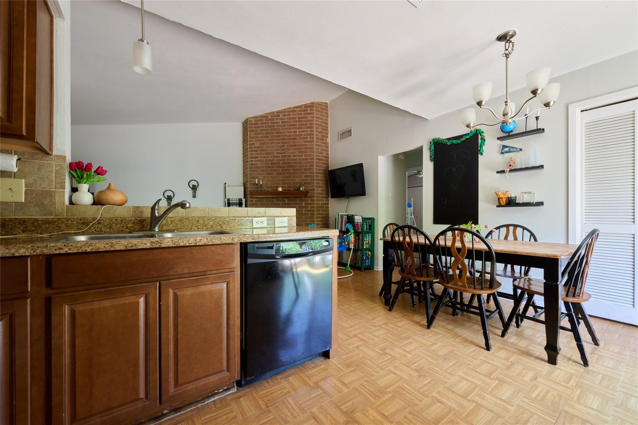 2003 Old West Pl, Round Rock, TX 78681