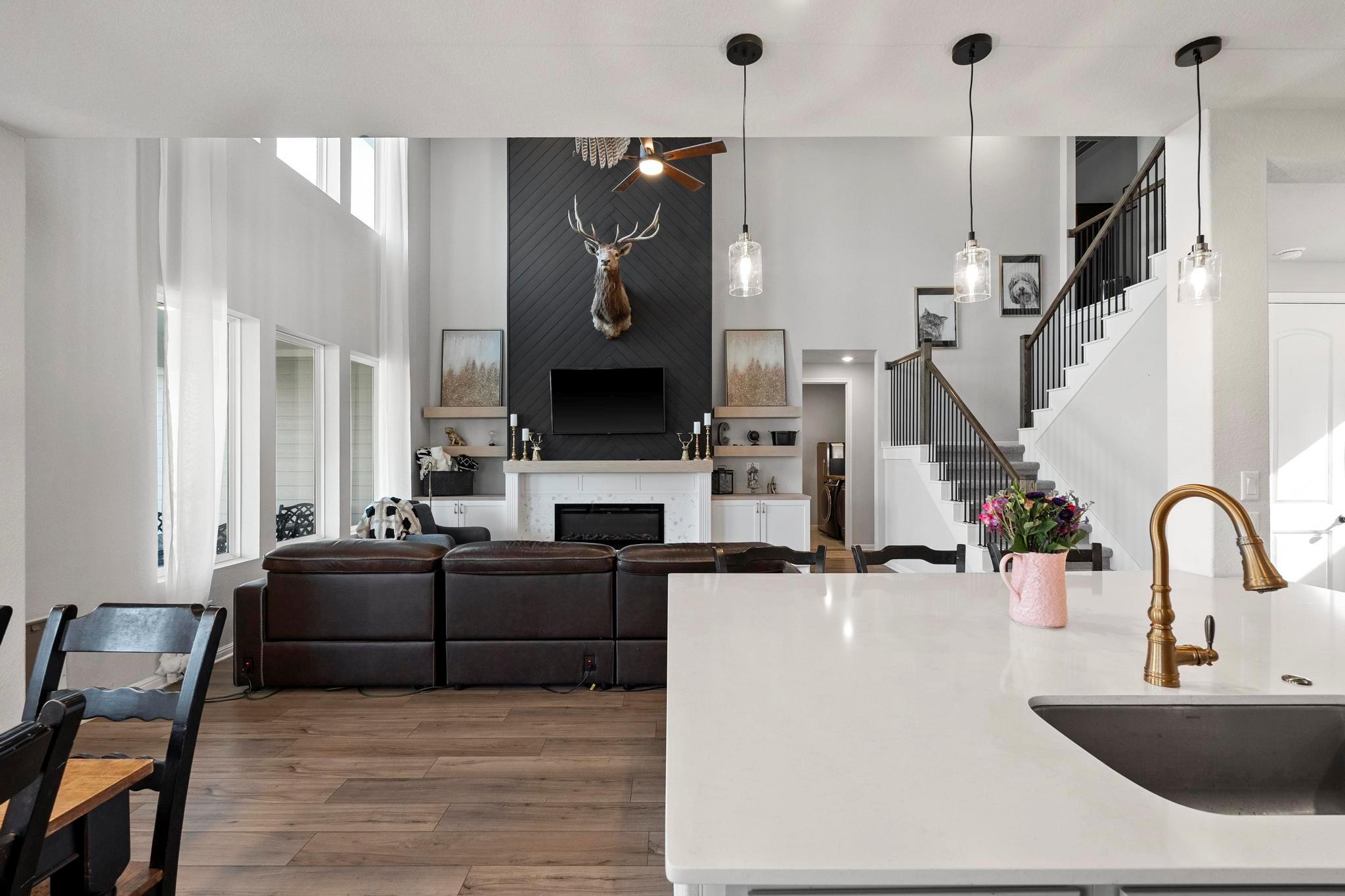 311 Bear Oak St, Hutto, TX 78634