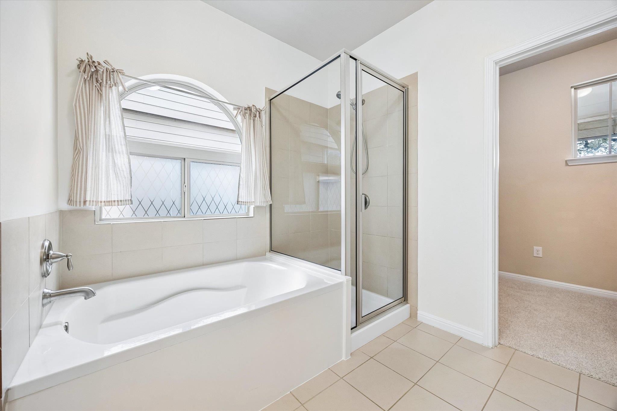 192 Santa Maria St, Georgetown, TX 78628