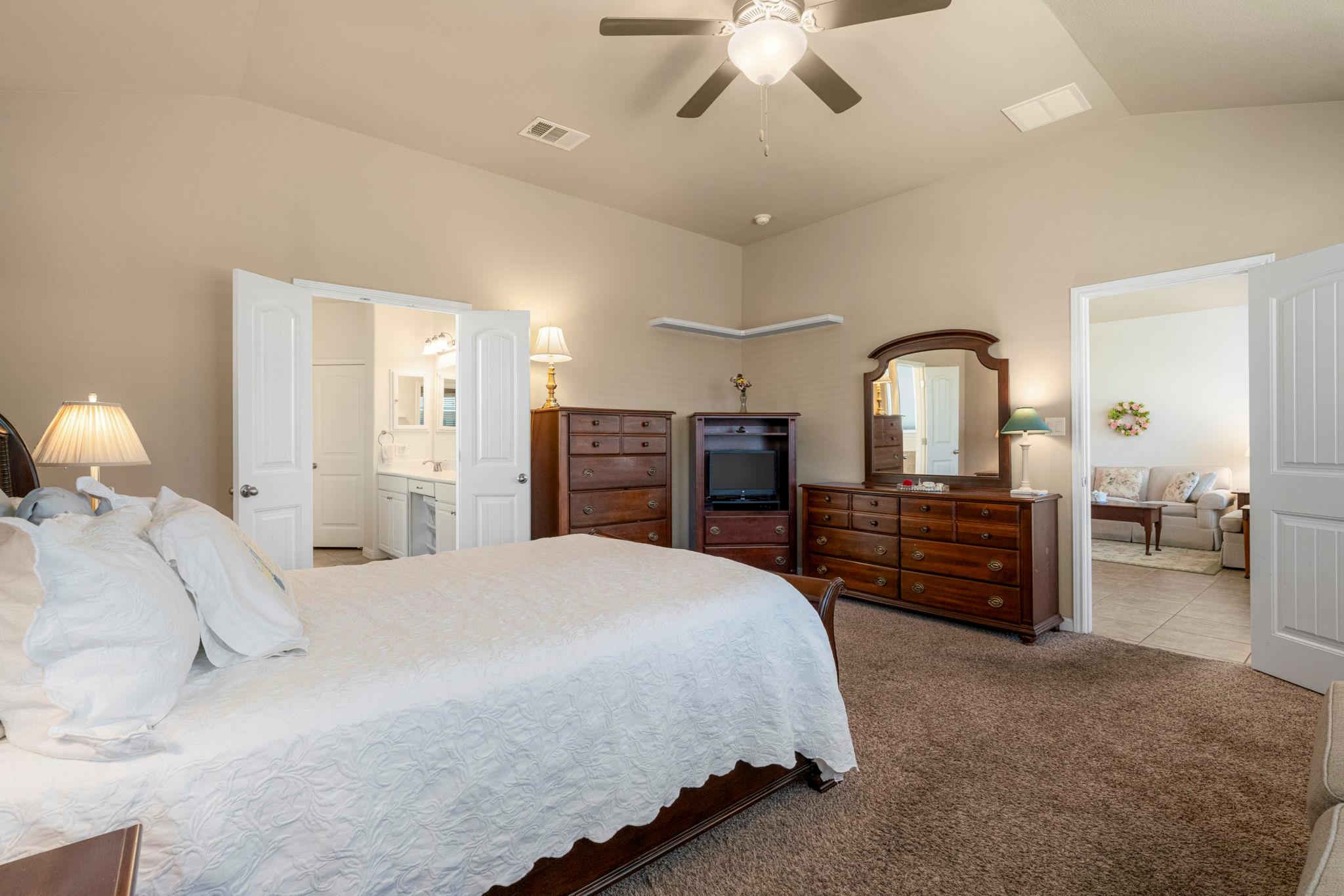 140 Brockston Dr, Buda, TX 78610