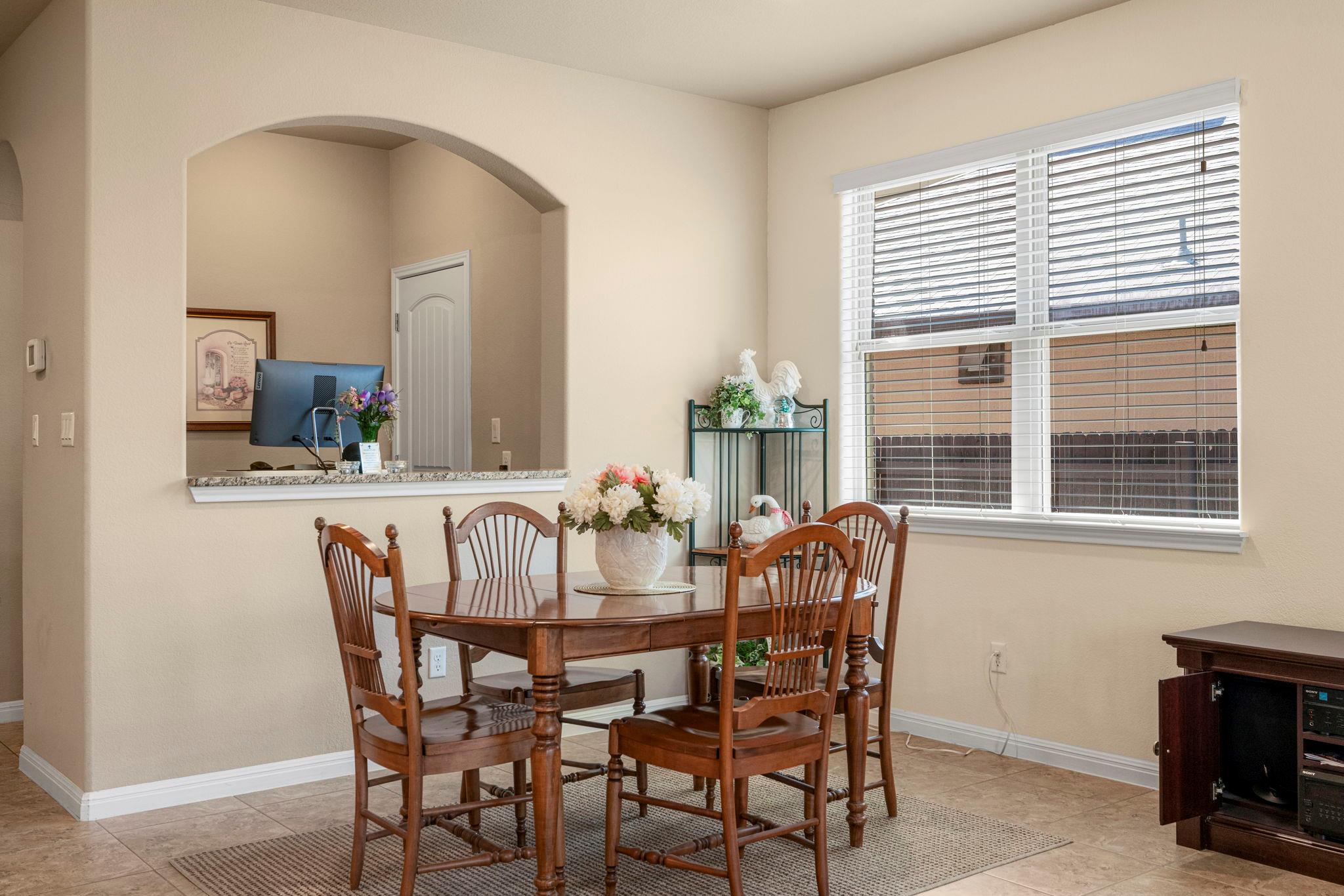 140 Brockston Dr, Buda, TX 78610