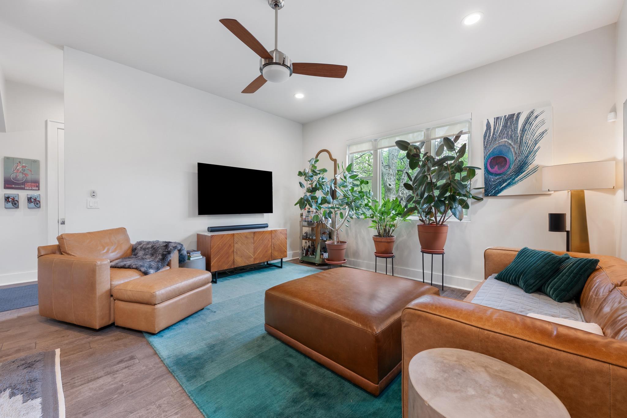 4904 Duval St # A, Austin, TX 78751