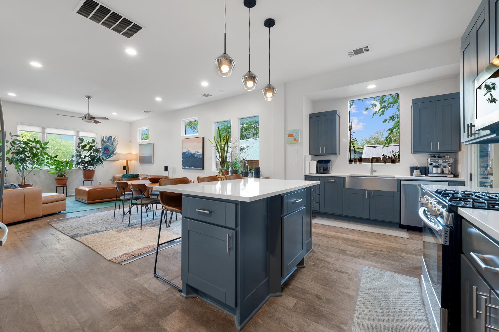 4904 Duval St # A, Austin, TX 78751