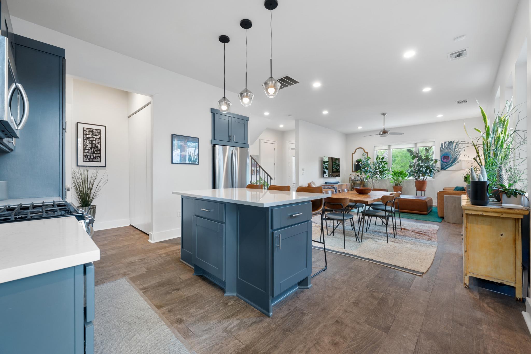 4904 Duval St # A, Austin, TX 78751