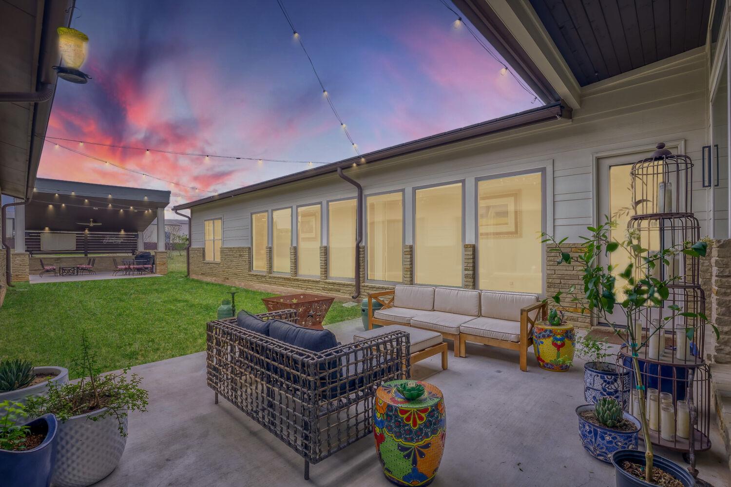 108 Tambra Lea Ln, Liberty Hill, TX 78642