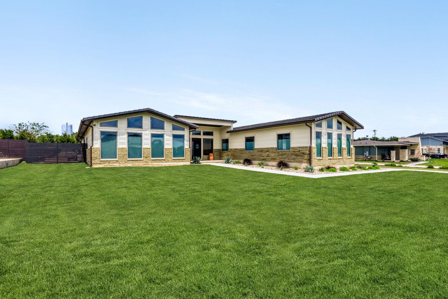 108 Tambra Lea Ln, Liberty Hill, TX 78642