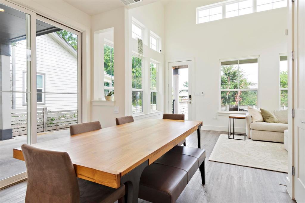 911 Stobaugh St # 2, Austin, TX 78757