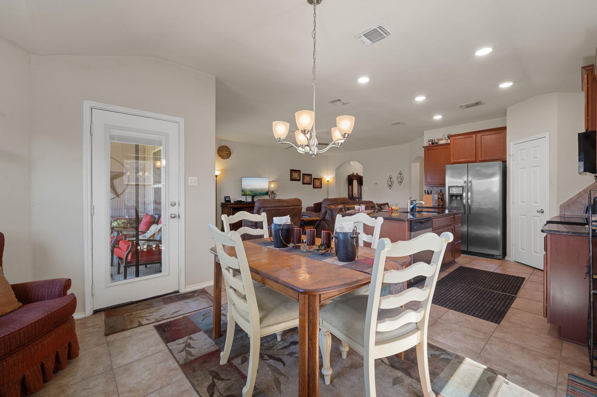 6208 Tess Rd, Temple, TX 76502