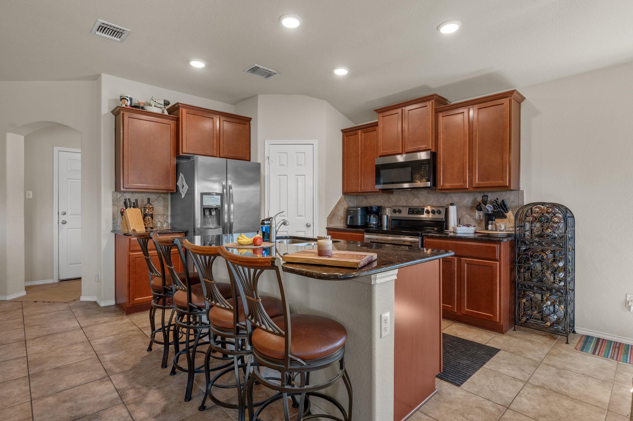 6208 Tess Rd, Temple, TX 76502