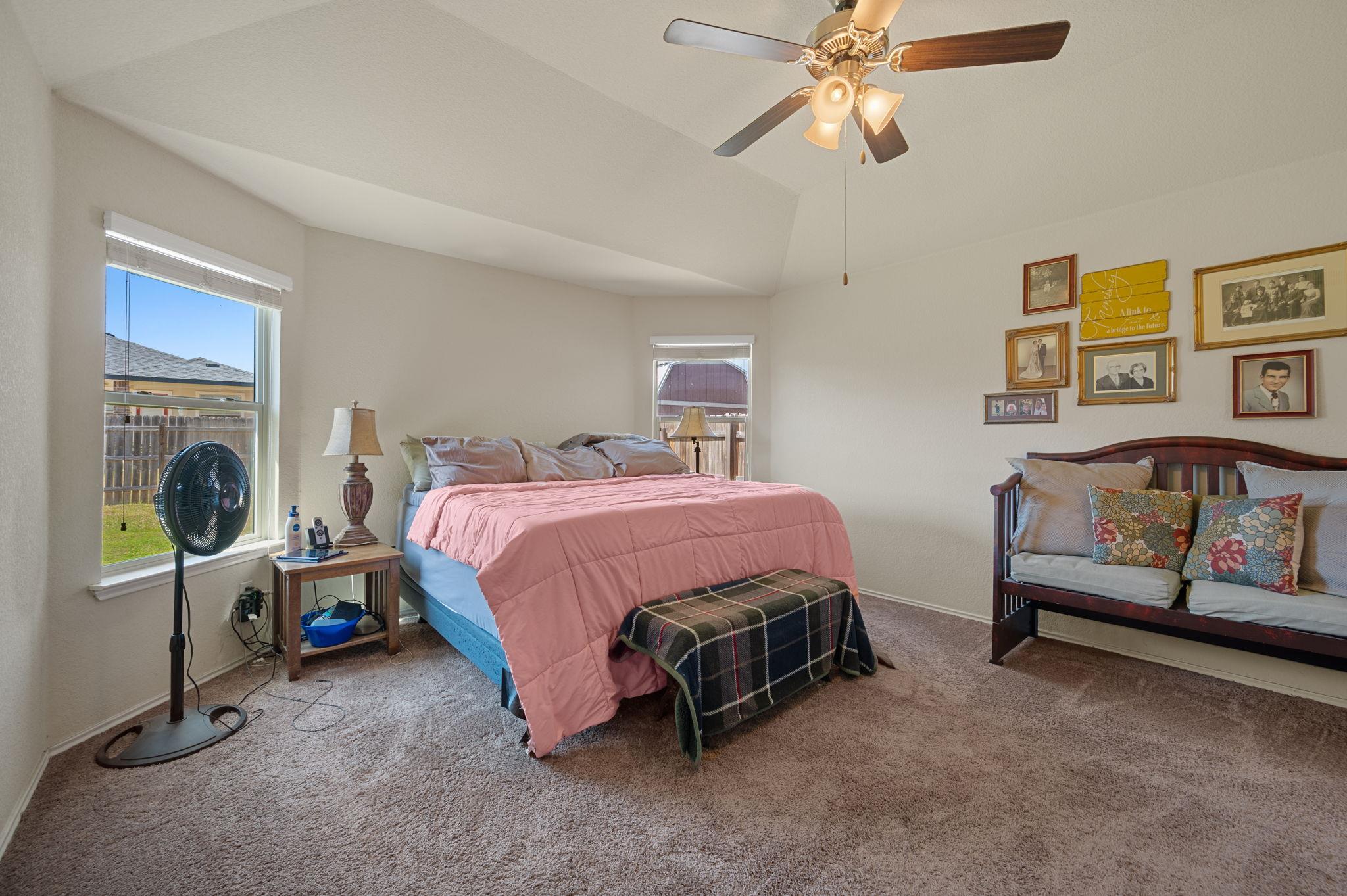 6208 Tess Rd, Temple, TX 76502