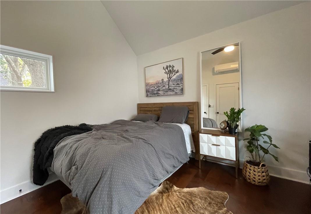 1806 Haskell # 2, Austin, TX 78702