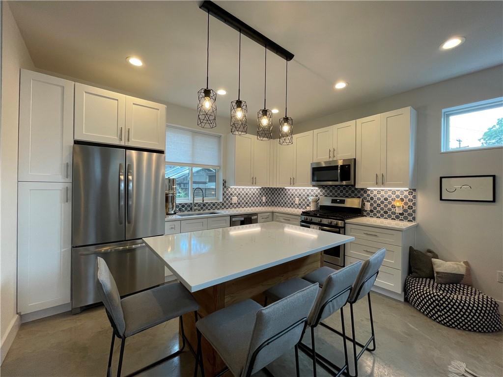 1806 Haskell # 2, Austin, TX 78702