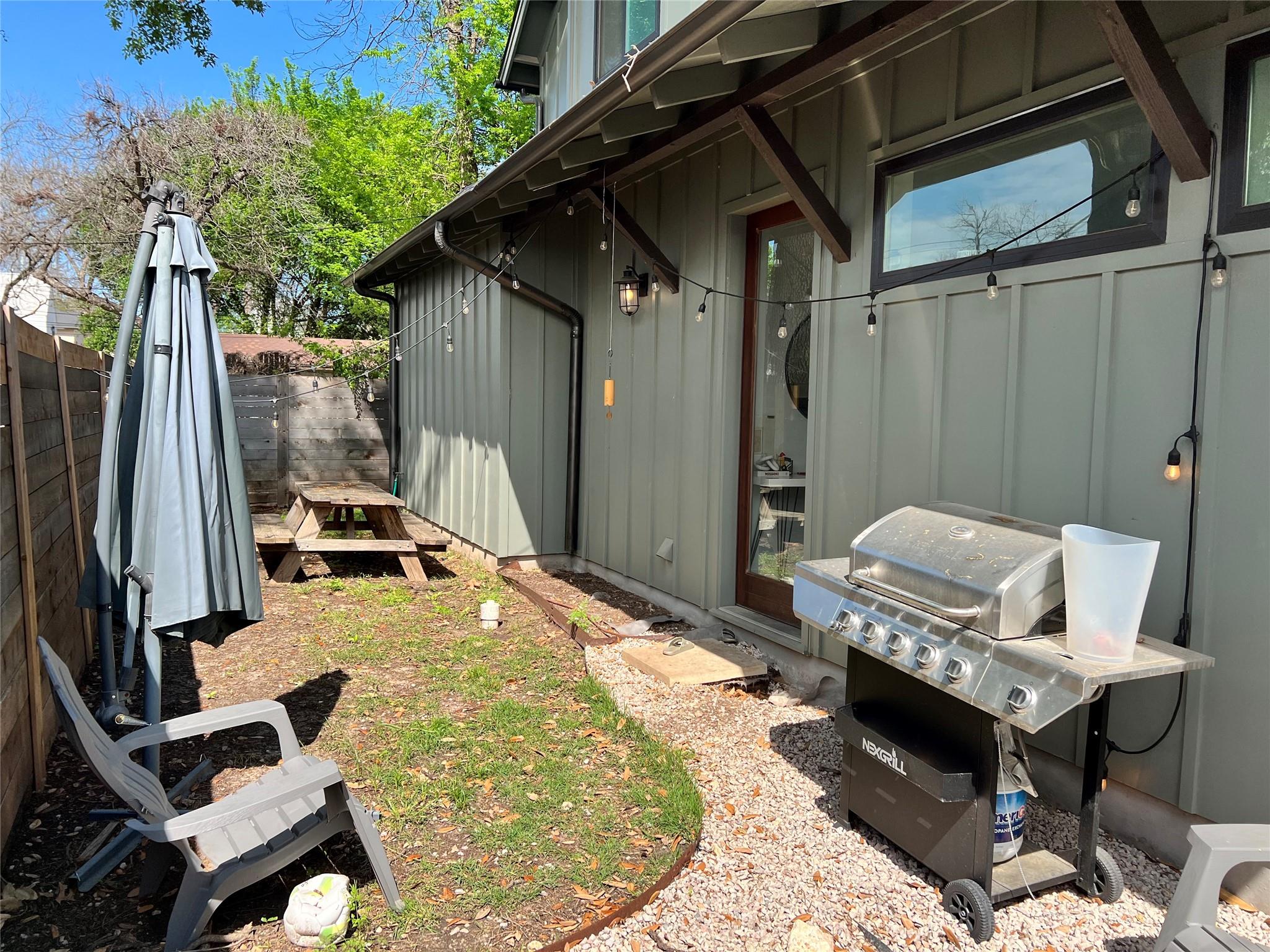 1806 Haskell # 2, Austin, TX 78702