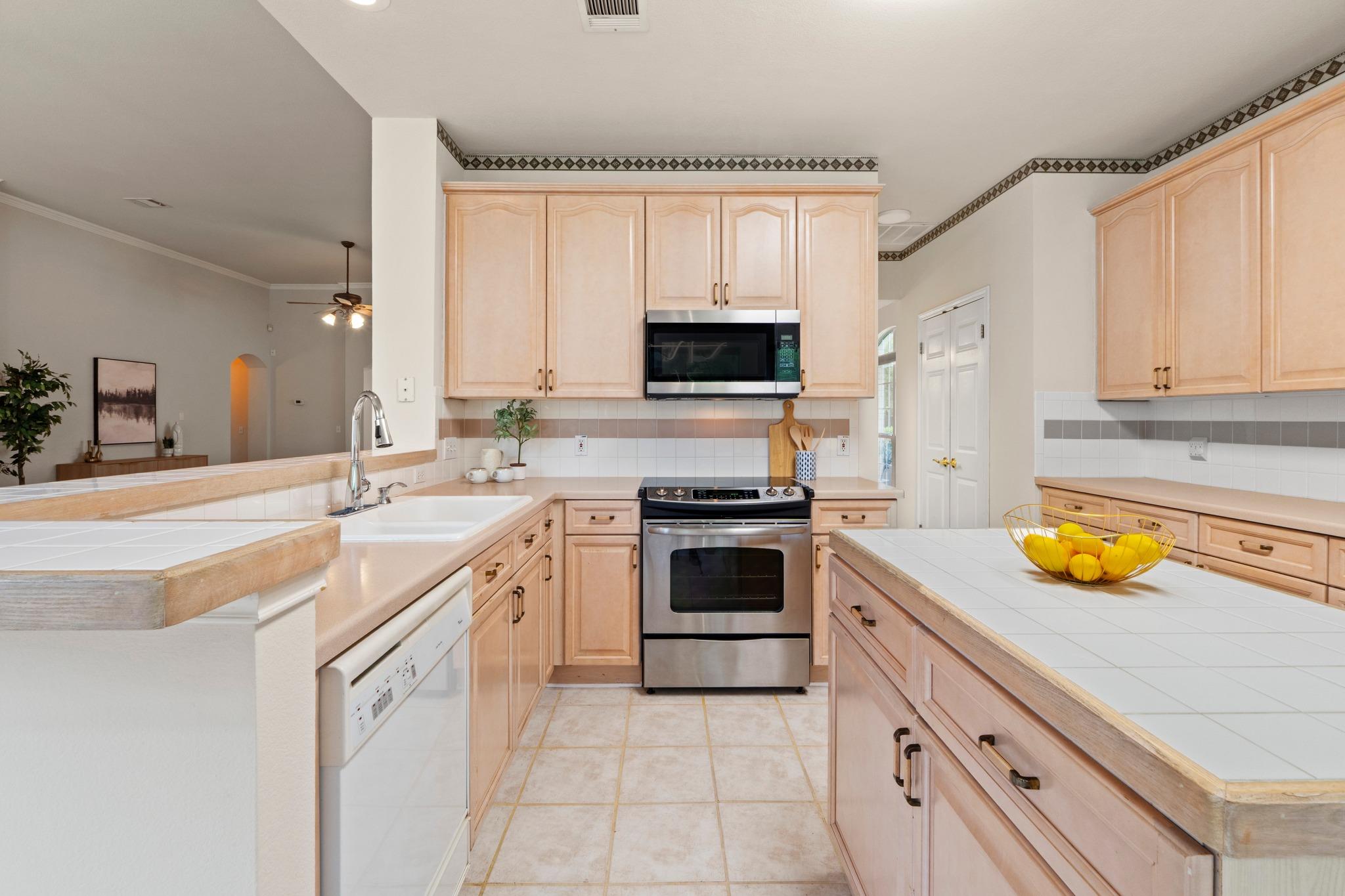 3508 Savoy Ct, Austin, TX 78738