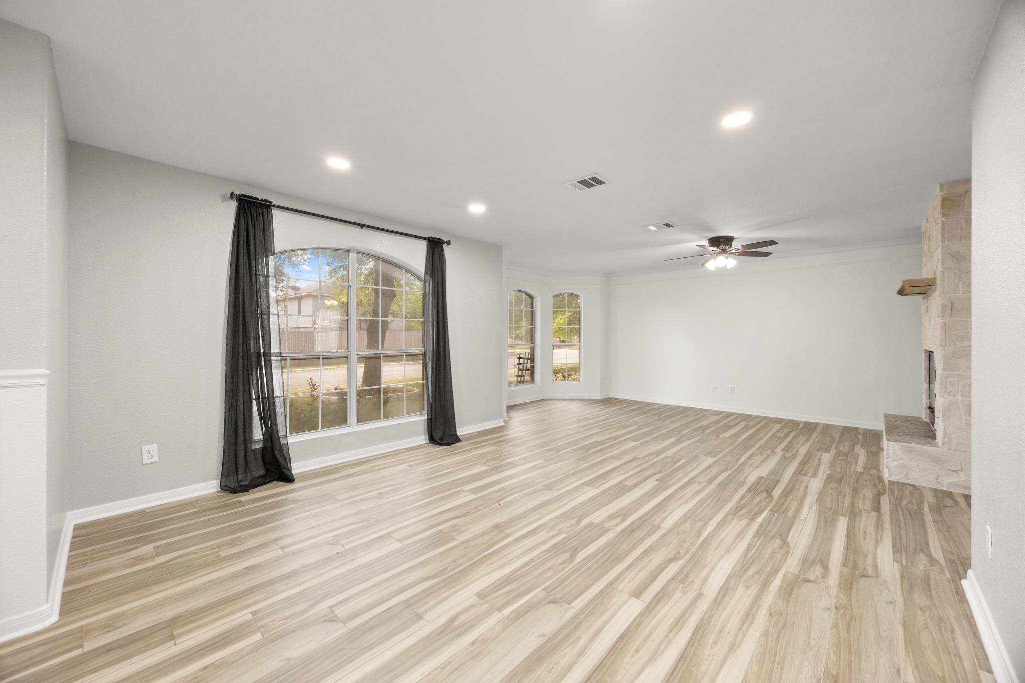 1516 Lorson Loop, Round Rock, TX 78665