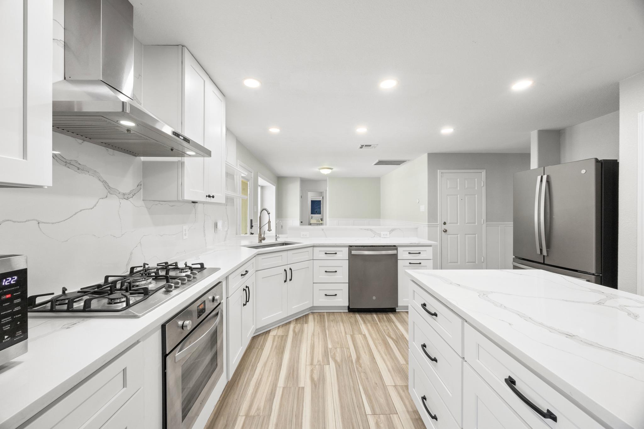 1516 Lorson Loop, Round Rock, TX 78665