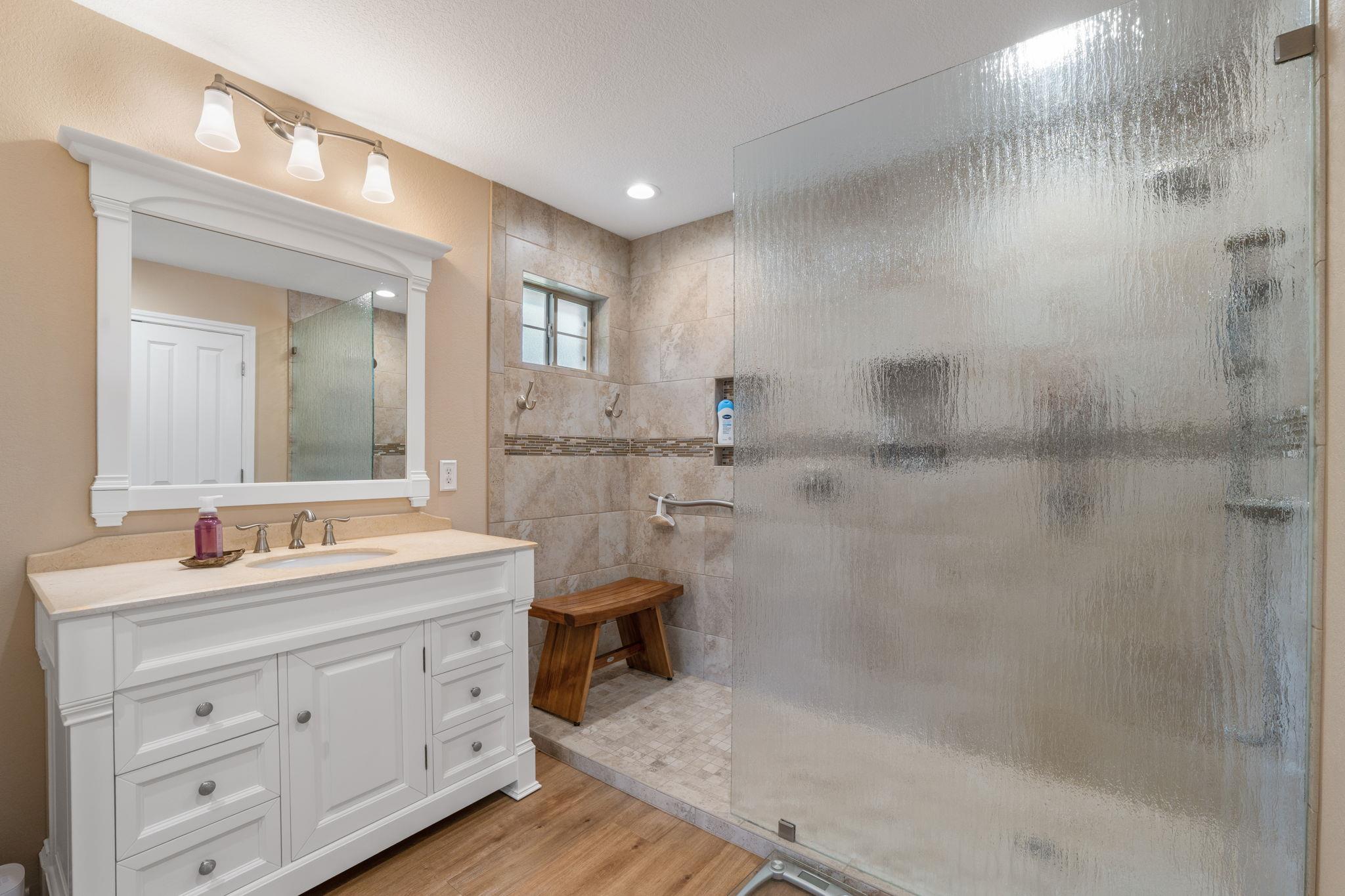 124 Village Dr, Georgetown, TX 78628