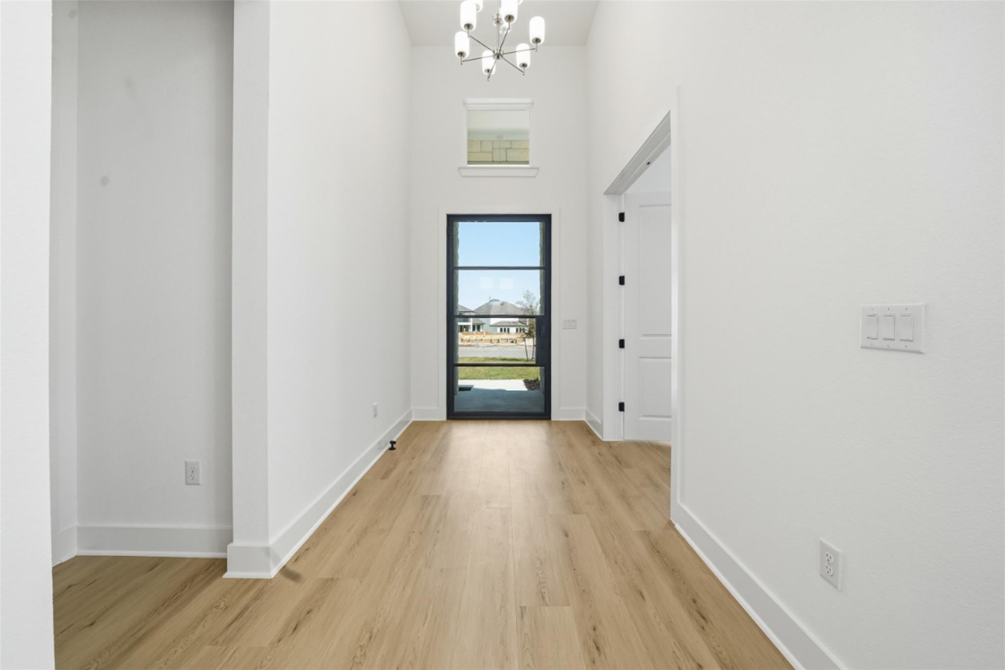 2413 Vittoria Vw, Leander, TX 78641