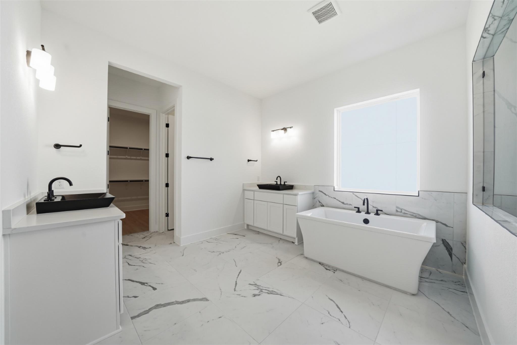 2413 Vittoria Vw, Leander, TX 78641