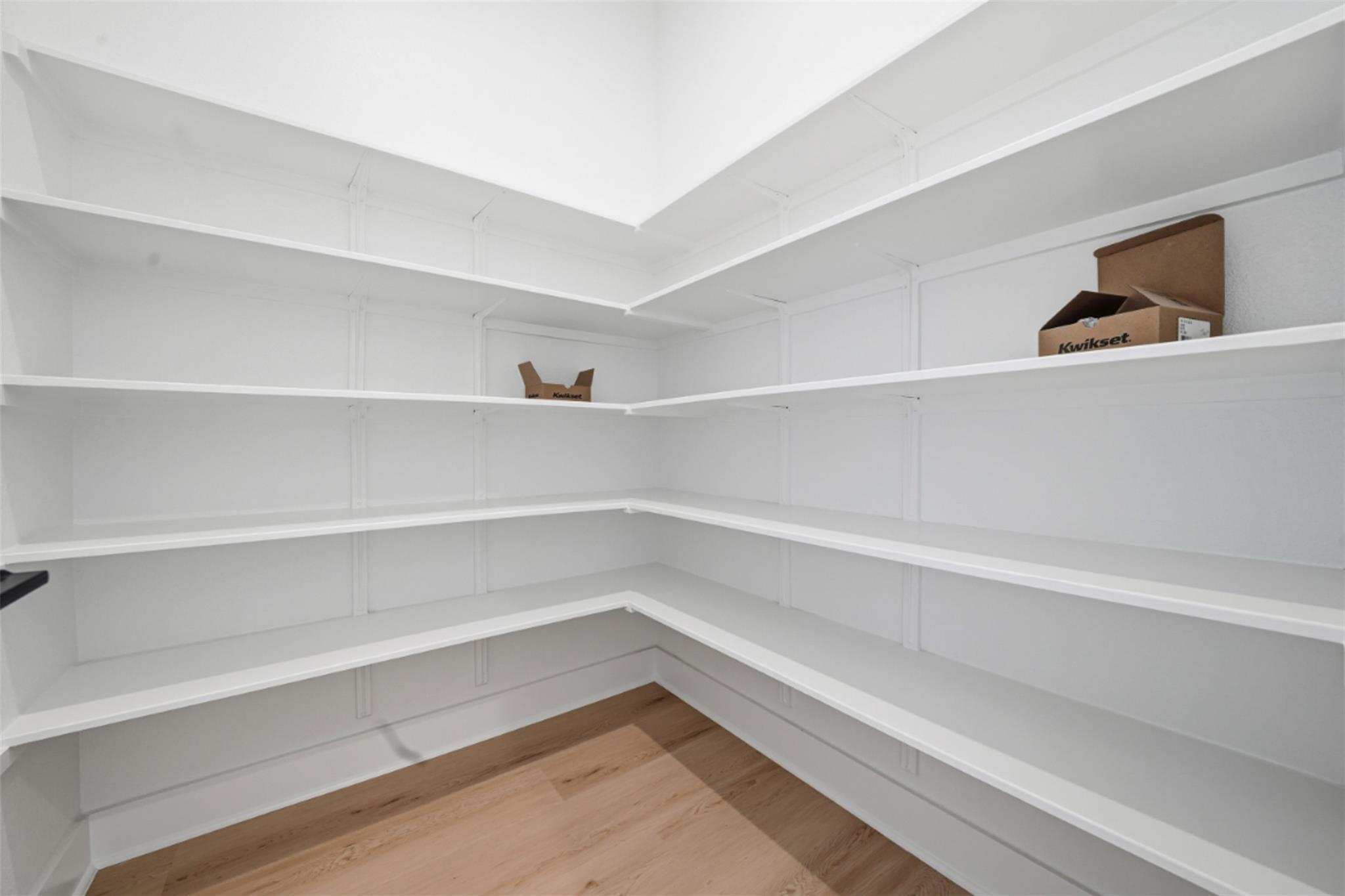 2413 Vittoria Vw, Leander, TX 78641