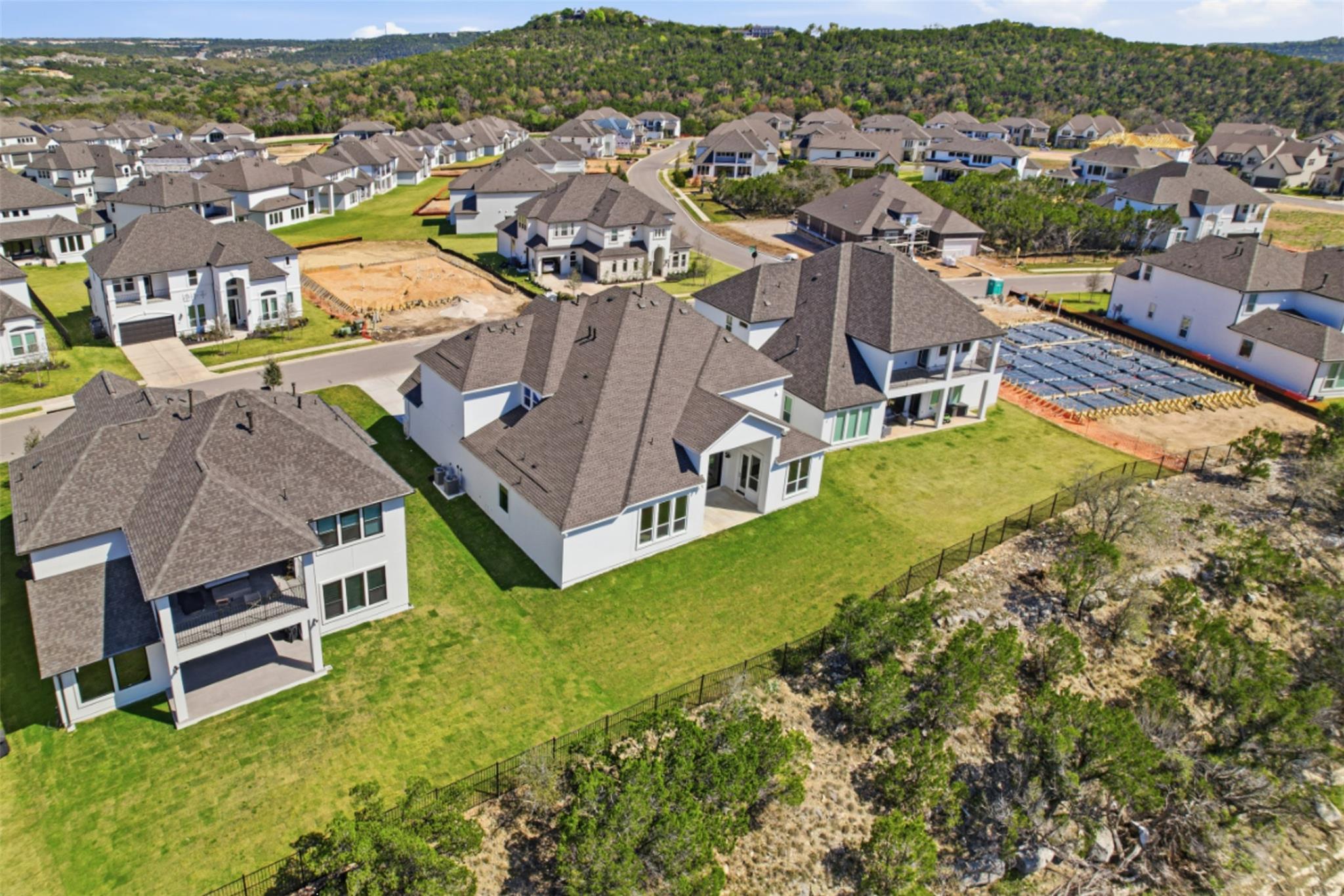 2413 Vittoria Vw, Leander, TX 78641