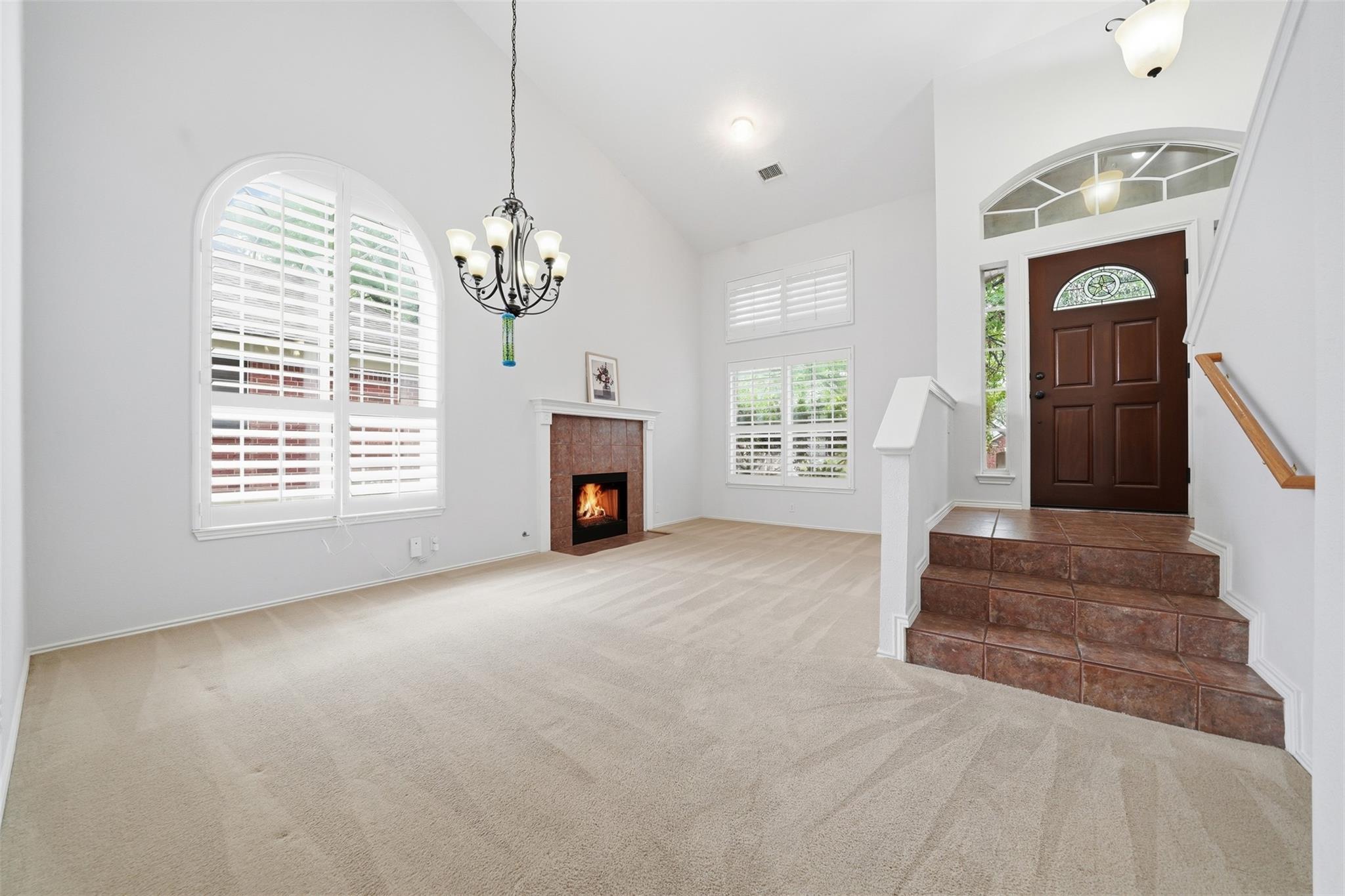 5801 Marchmont Ln, Austin, TX 78749