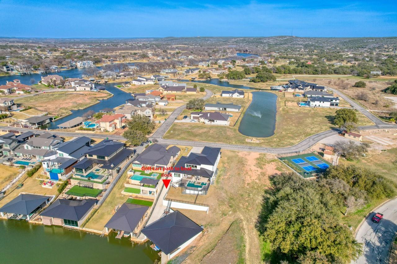 110 Clearwater Dr, Kingsland, TX 78639