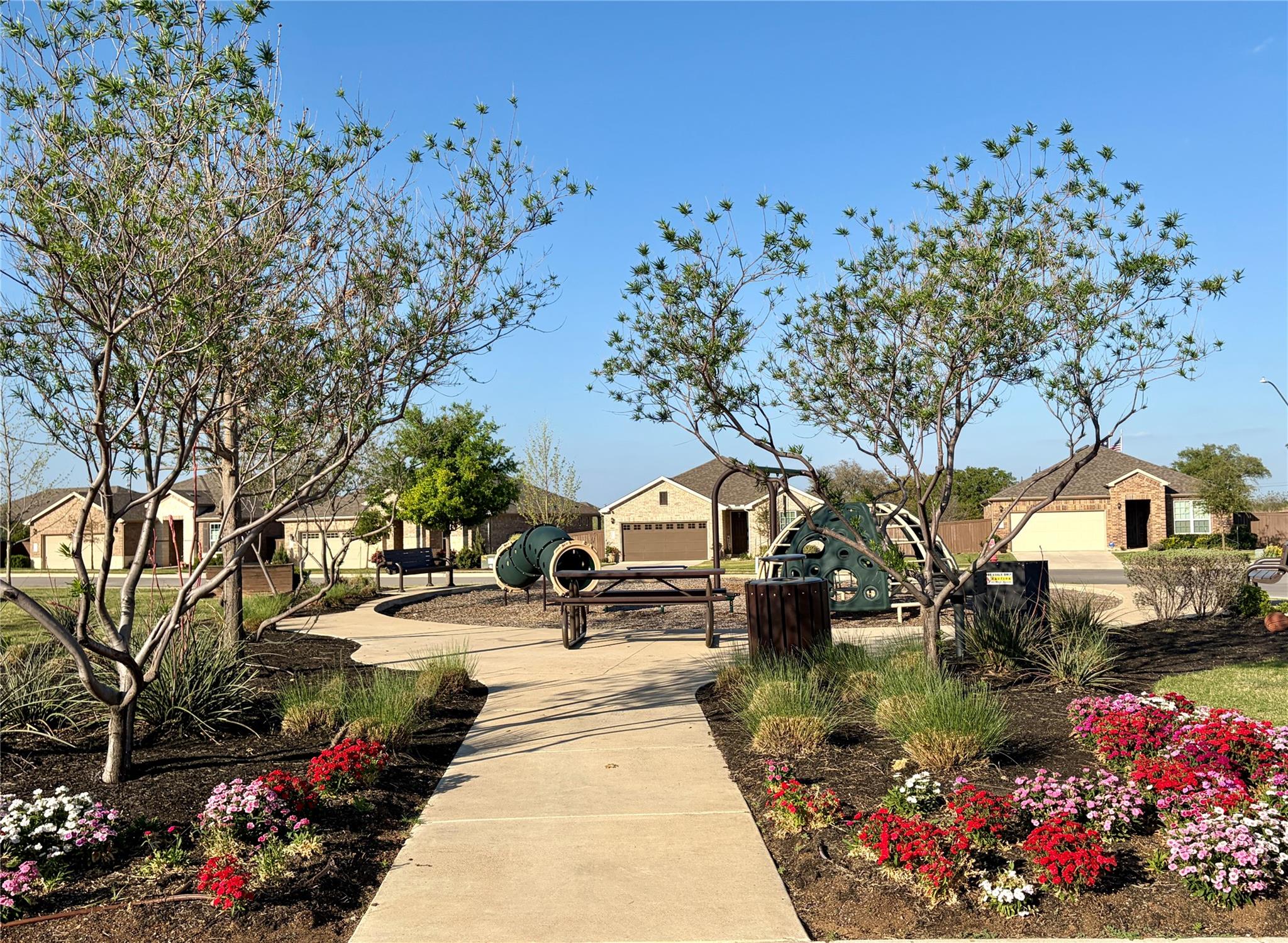 193 Slenderleaf Dr, Marble Falls, TX 78654