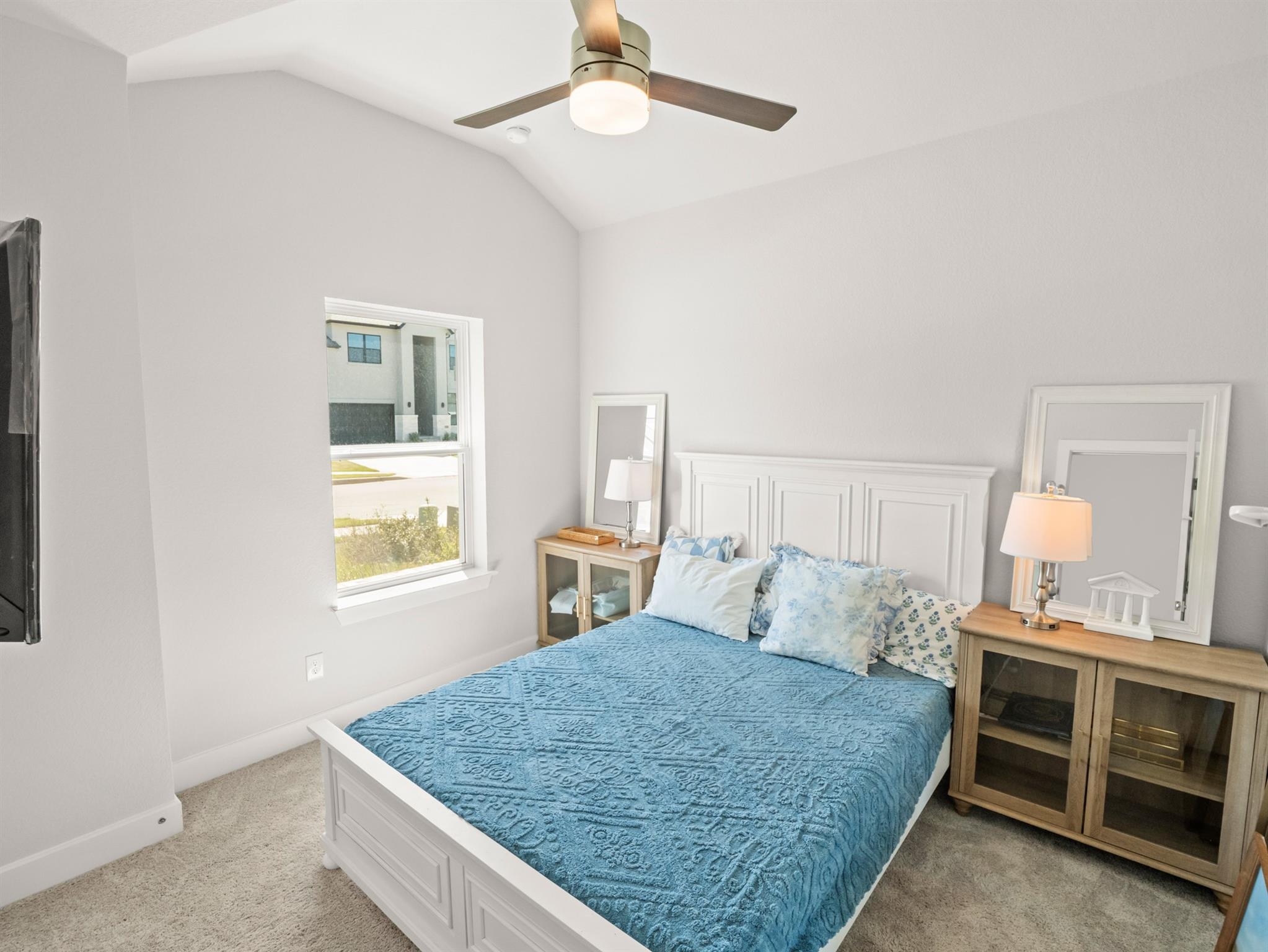 230 Coleto Trl, Bastrop, TX 78602