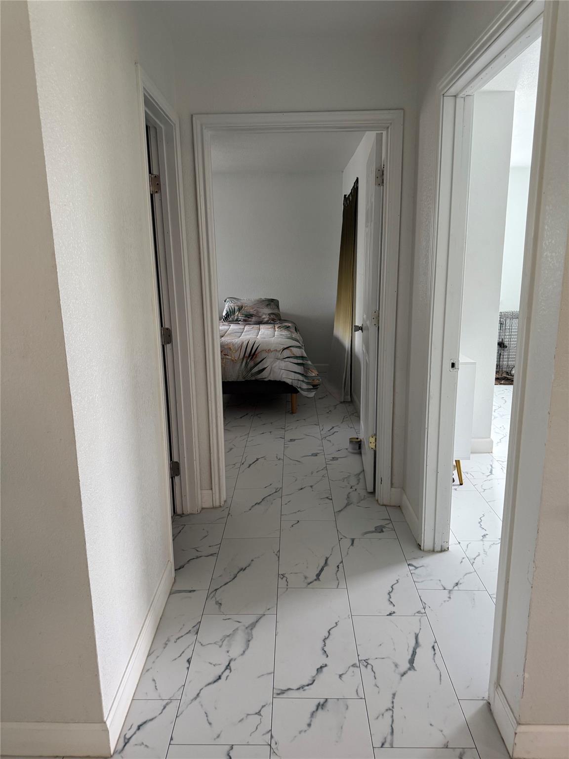 968 Red Town Rd, Elgin, TX 78621