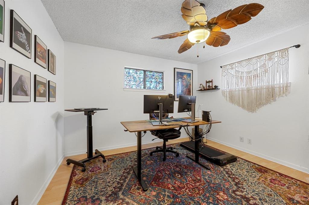 706 Cambridge Dr, Round Rock, TX 78664