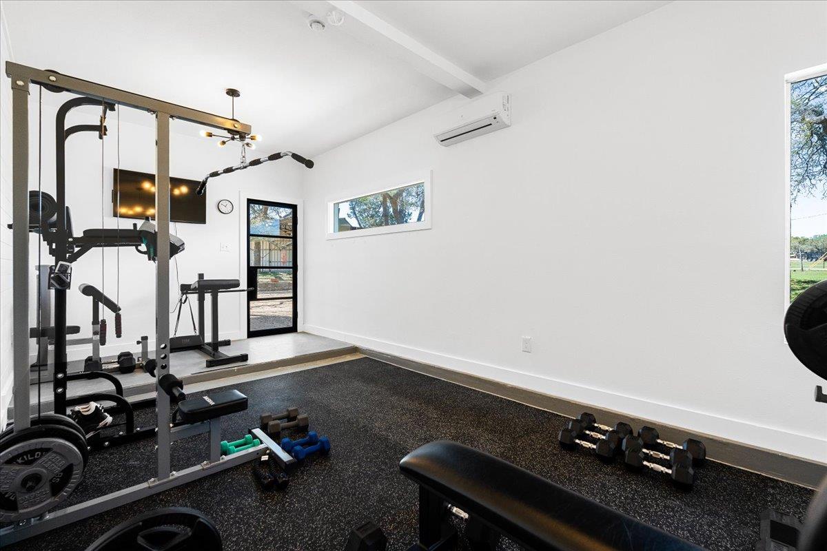 14519 Fitzhugh Rd, Austin, TX 78736