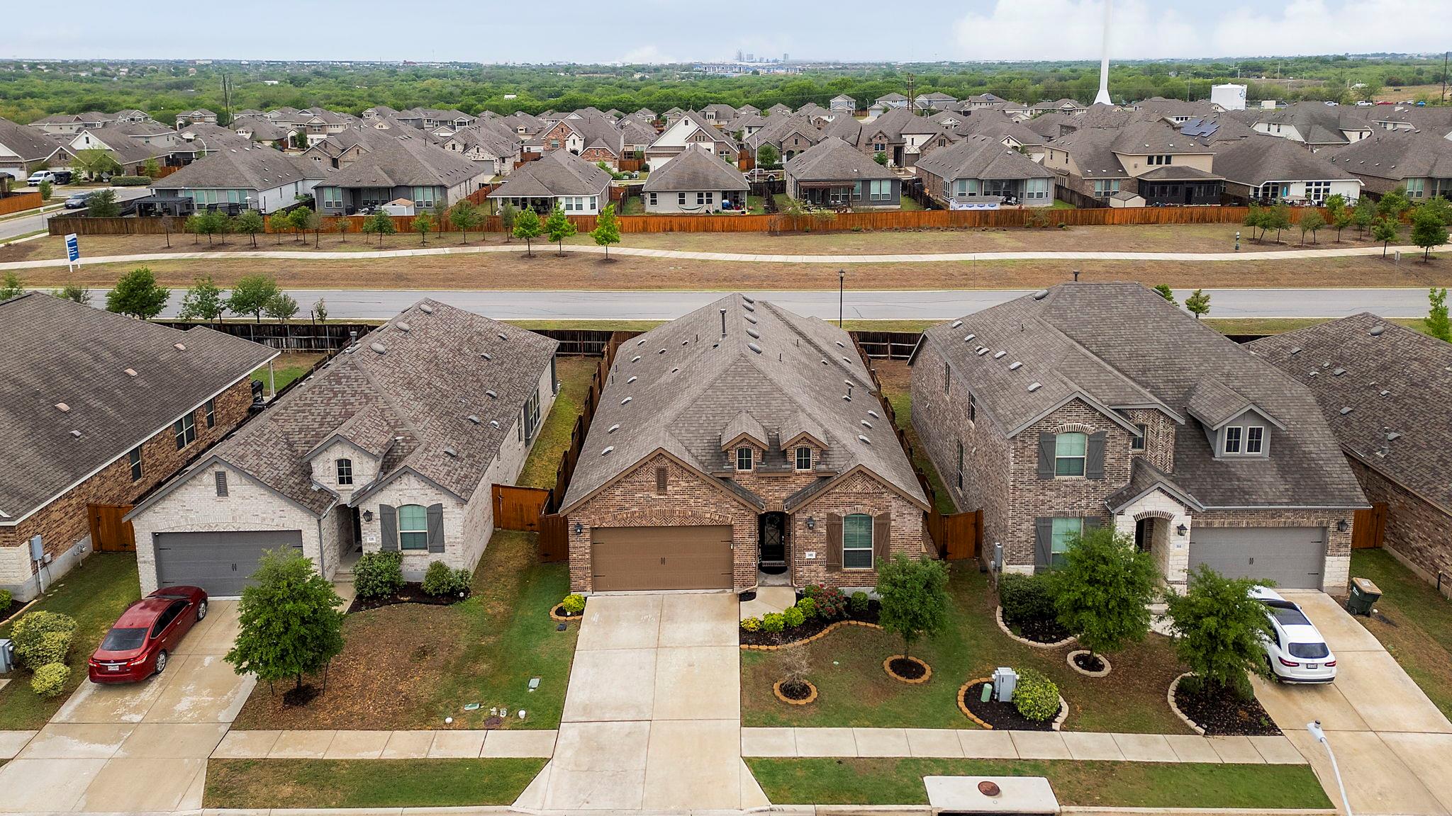 149 Biscayne Bay Bnd, Kyle, TX 78640