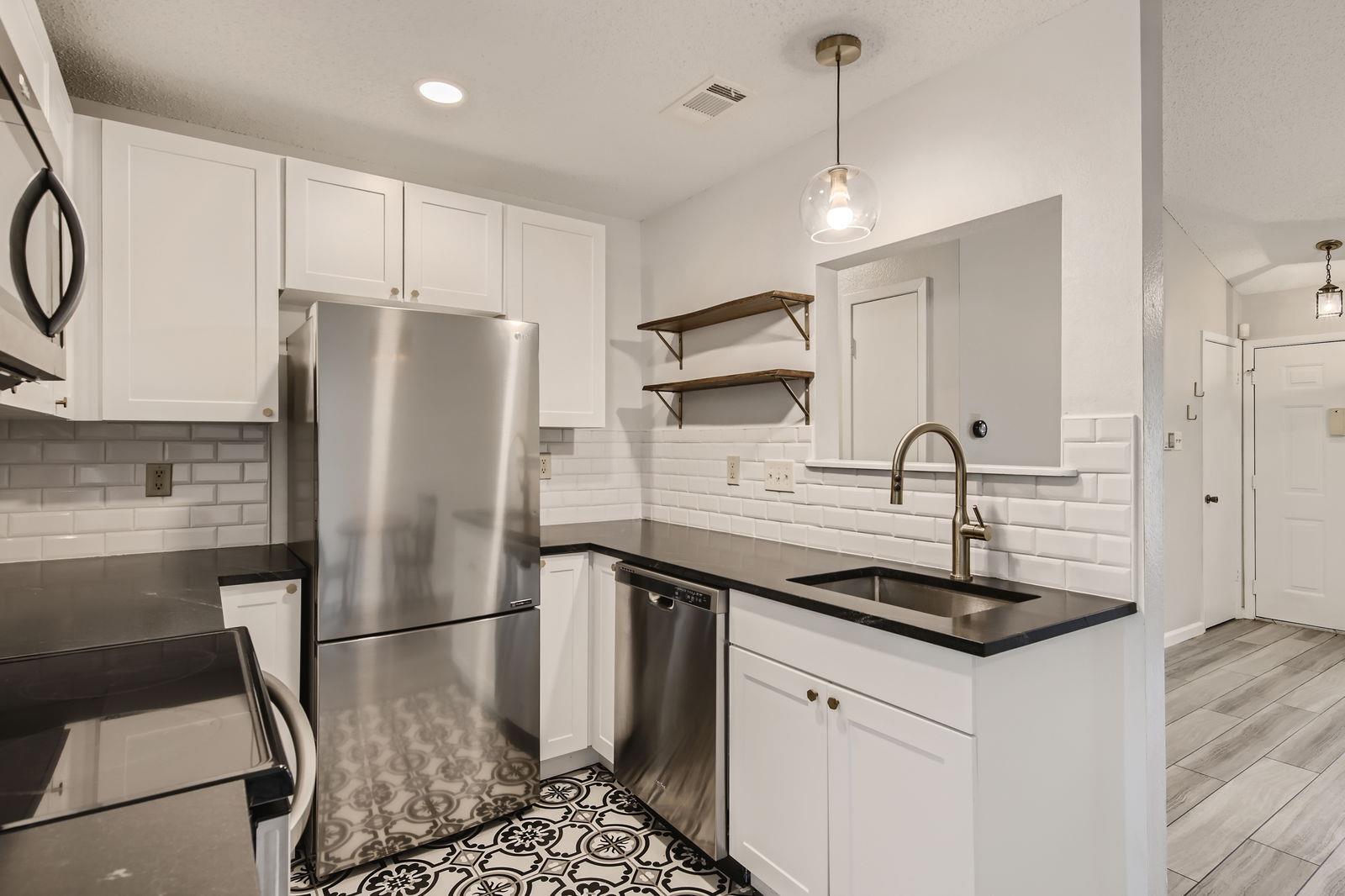 1015 E Yager Ln # 141, Austin, TX 78753