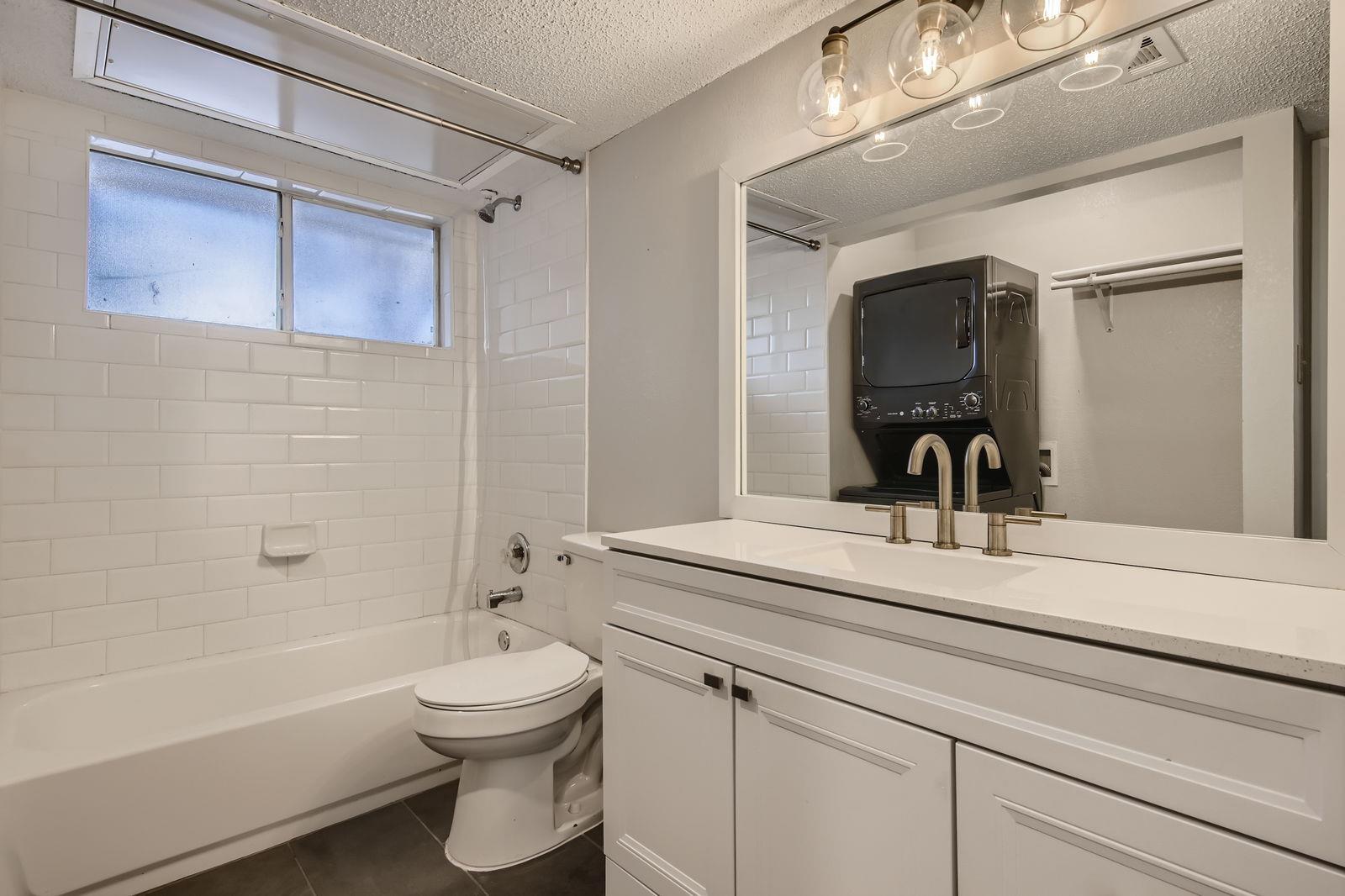 1015 E Yager Ln # 141, Austin, TX 78753