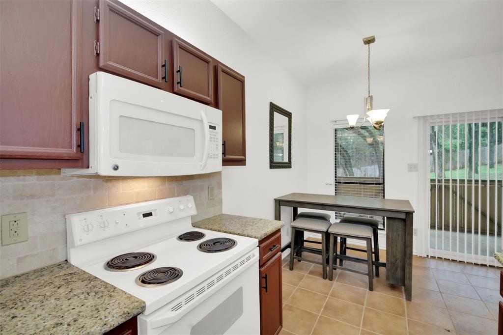 9100 Mountain Ridge Dr # 102, Austin, TX 78759