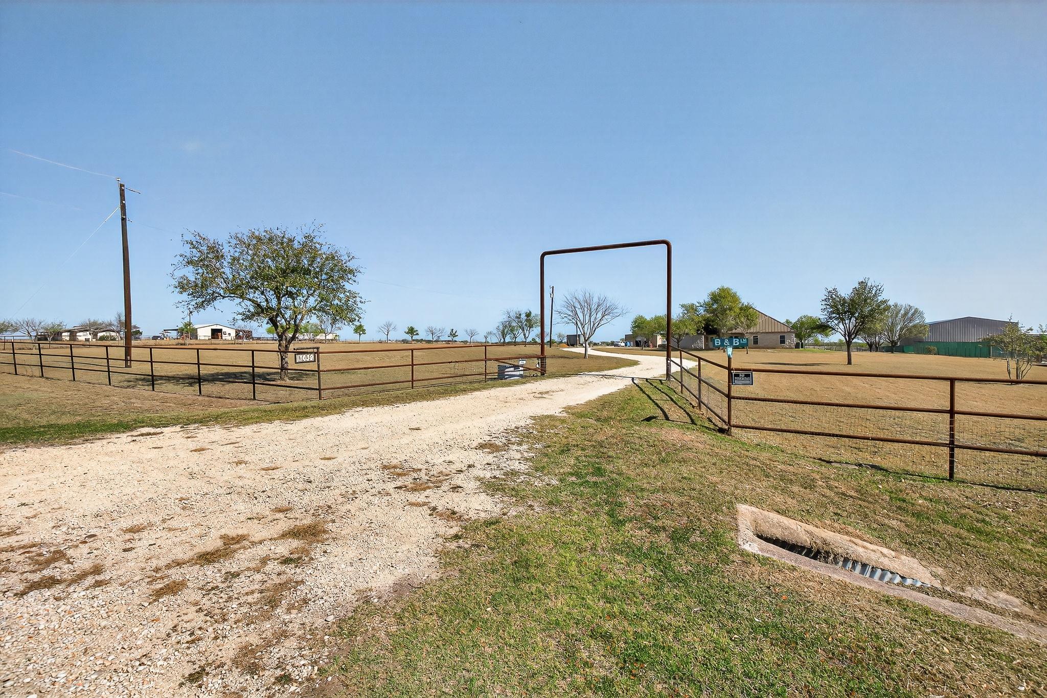 13639 Abrahamson Rd, Manor, TX 78653