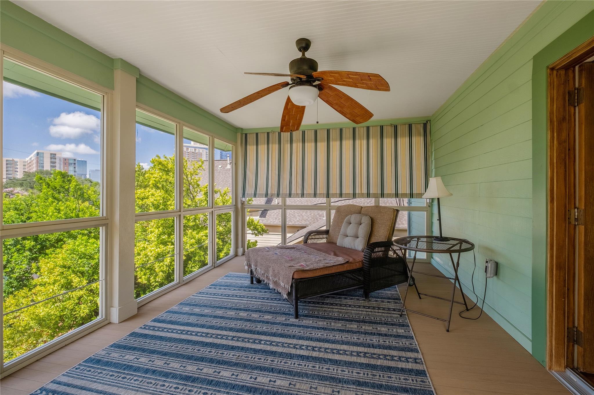 903 E 14th St, Austin, TX 78702