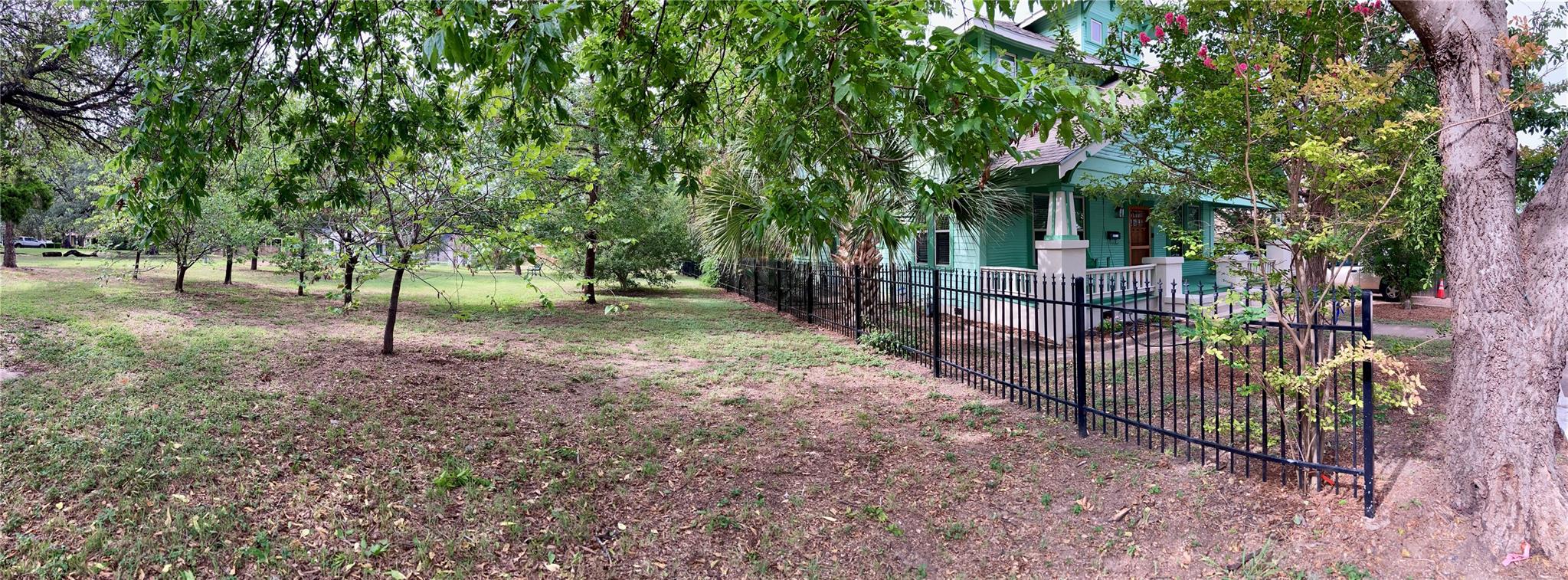 903 E 14th St, Austin, TX 78702