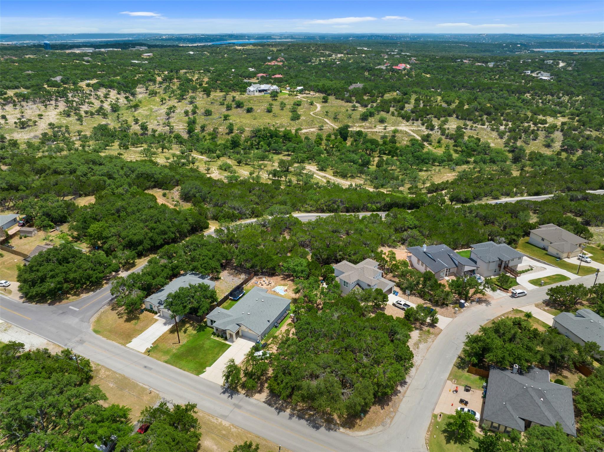 5006 Outpost Trce, Lago Vista, TX 78645