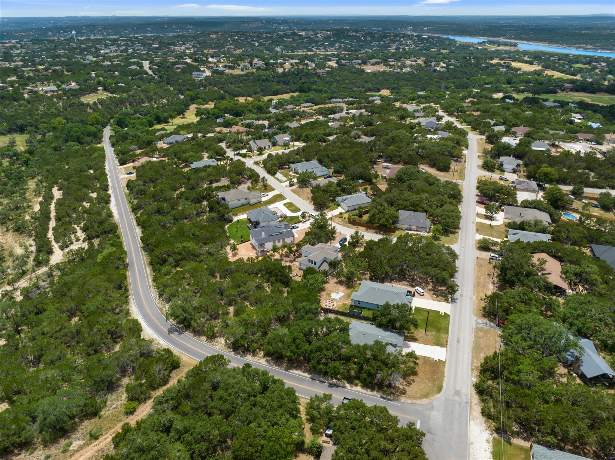 5006 Outpost Trce, Lago Vista, TX 78645