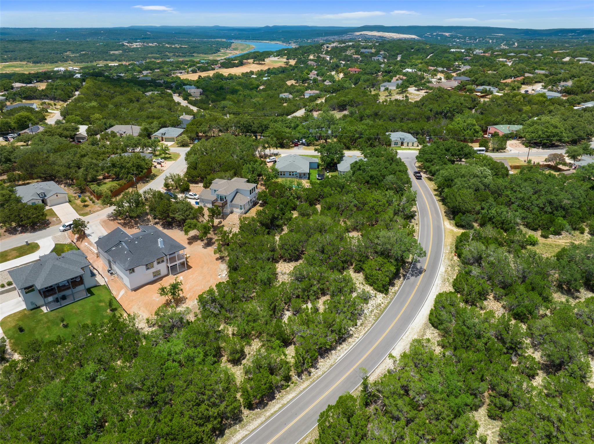 5006 Outpost Trce, Lago Vista, TX 78645