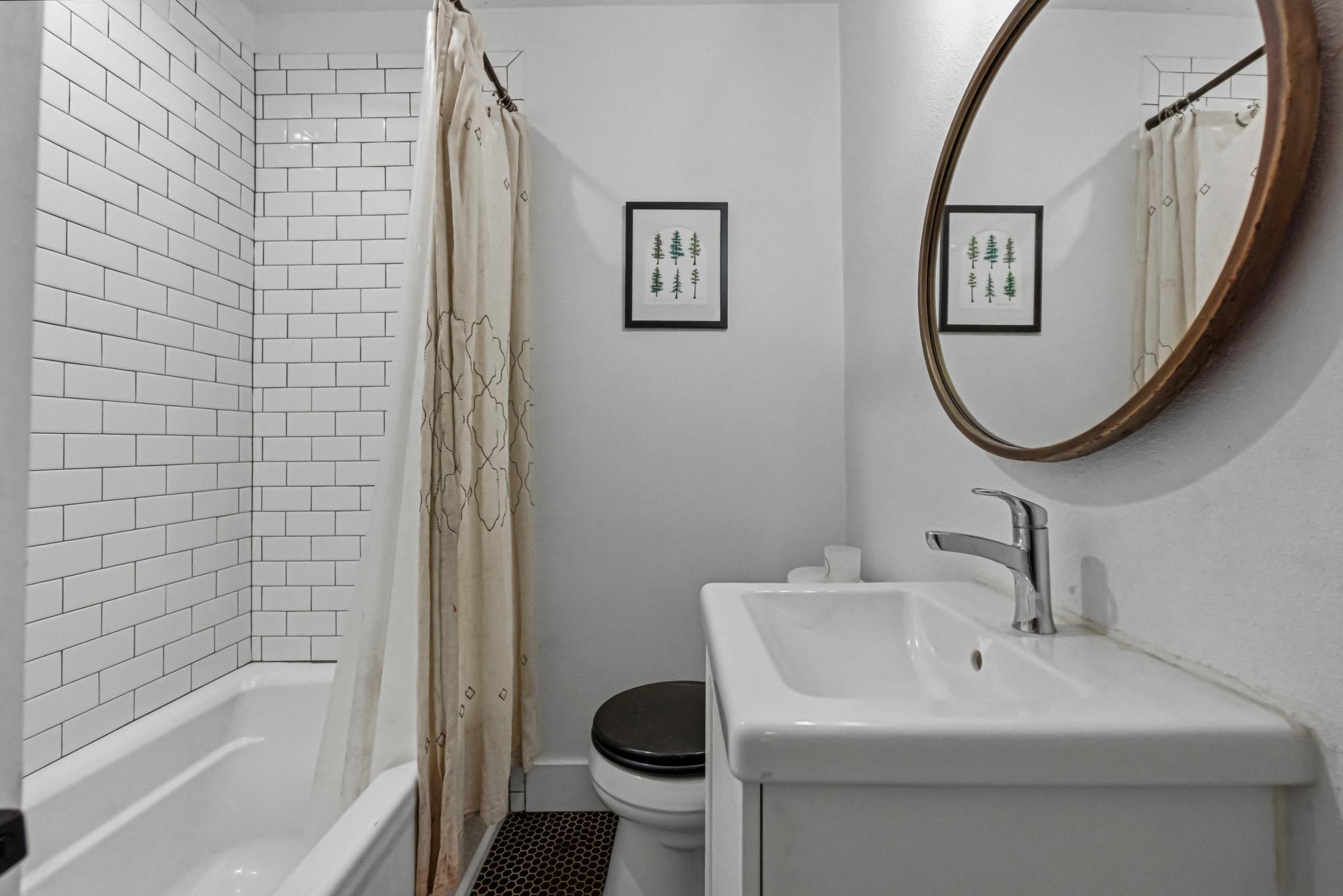 5409 Avenue H, Austin, TX 78751