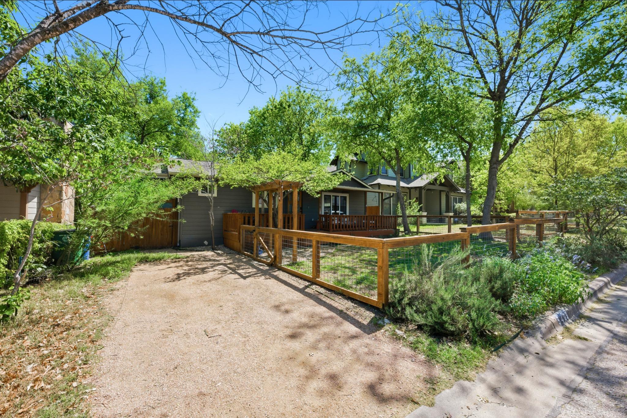 5409 Avenue H, Austin, TX 78751